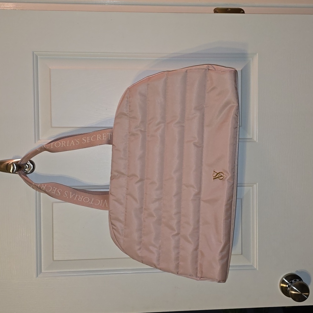 VS Quilted Duffle Bag NWT